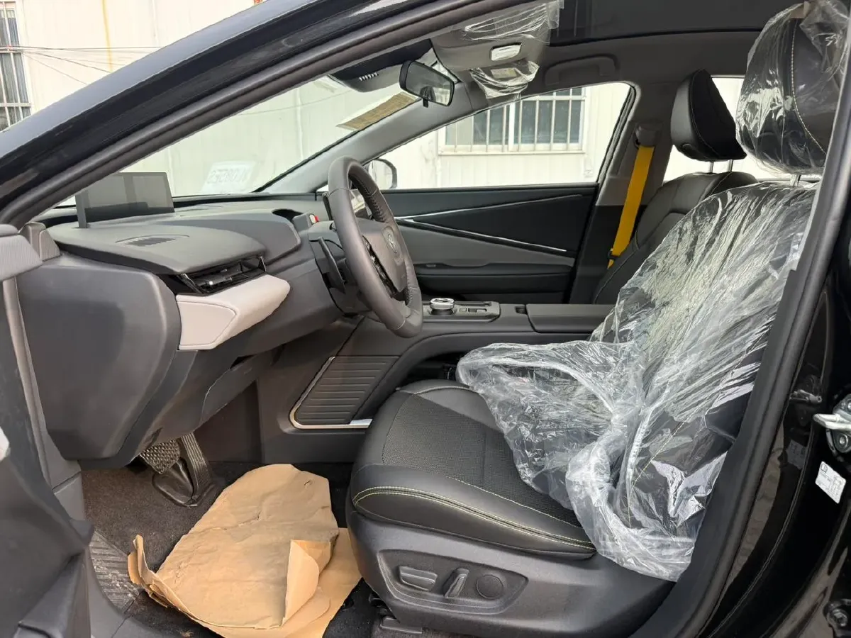 2025 Toyota bZ5 BEV,autocango,china used car exporter,china ev exporter,chinese used car exporter,chinese used ev exporter