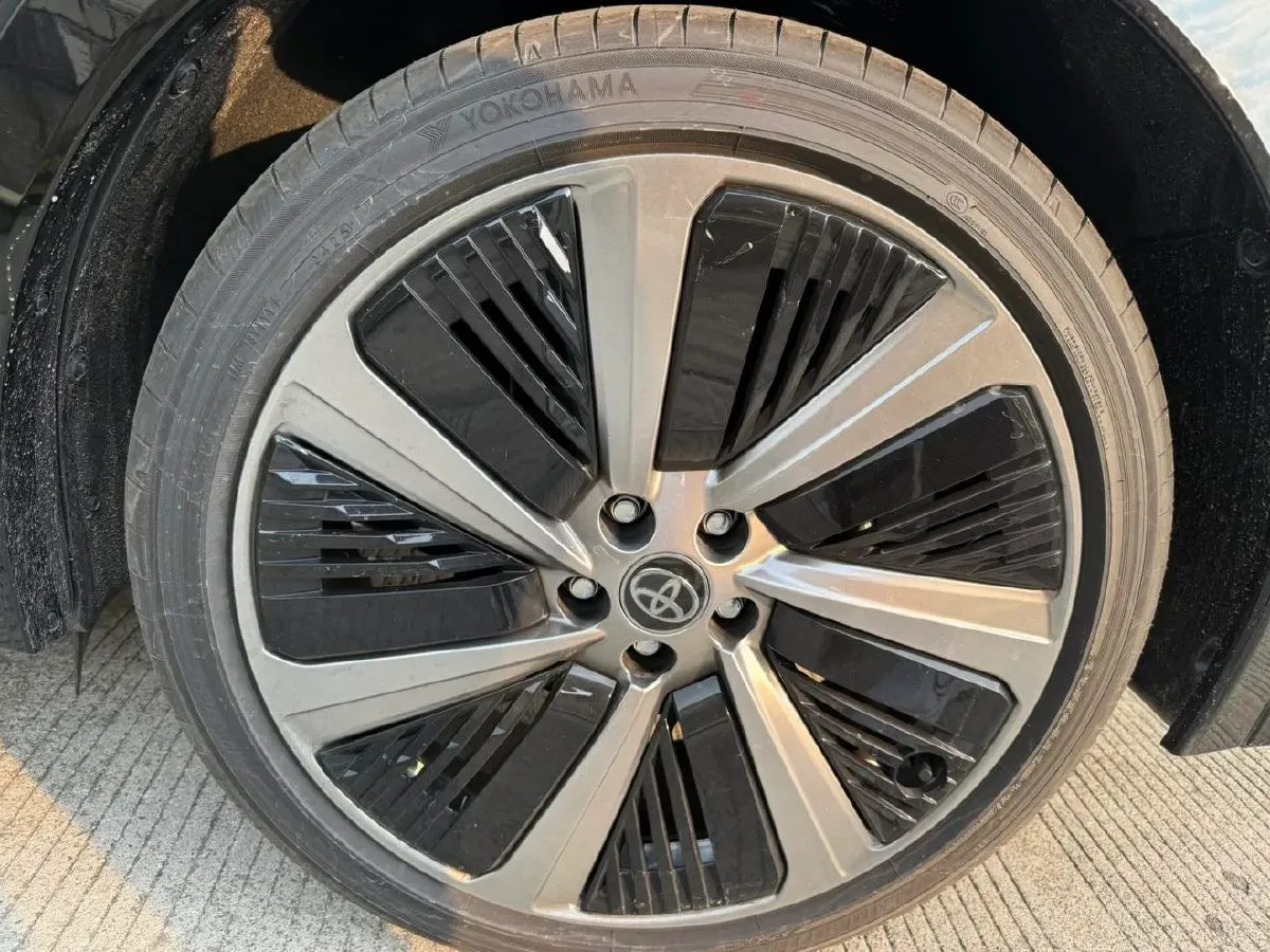 2025 Toyota bZ5 BEV,autocango,china used car exporter,china ev exporter,chinese used car exporter,chinese used ev exporter