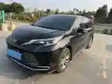 2024 Toyota Sienna 2.5L 189HP L4 E-CVT Hybrid