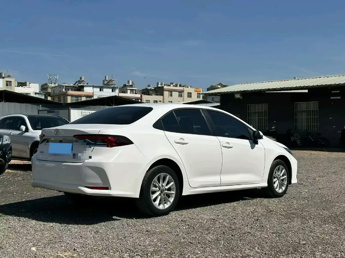 2022 Toyota Corolla 1.2T 116HP L4 CVT,autocango,china used car exporter,china ev exporter,chinese used car exporter,chinese used ev exporter