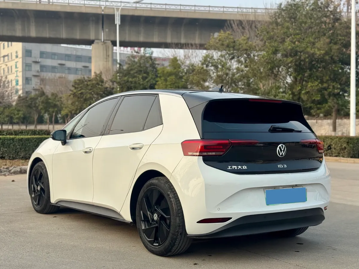 2024 Volkswagen ID.3 BEV 52.8KWH,autocango,china used car exporter,china ev exporter,chinese used car exporter,chinese used ev exporter