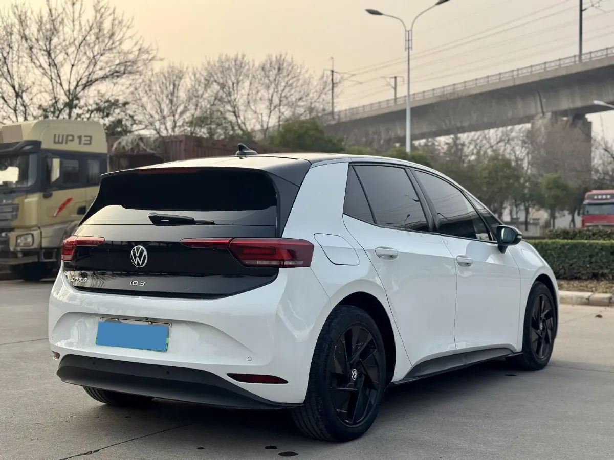 2024 Volkswagen ID.3 BEV 52.8KWH,autocango,china used car exporter,china ev exporter,chinese used car exporter,chinese used ev exporter