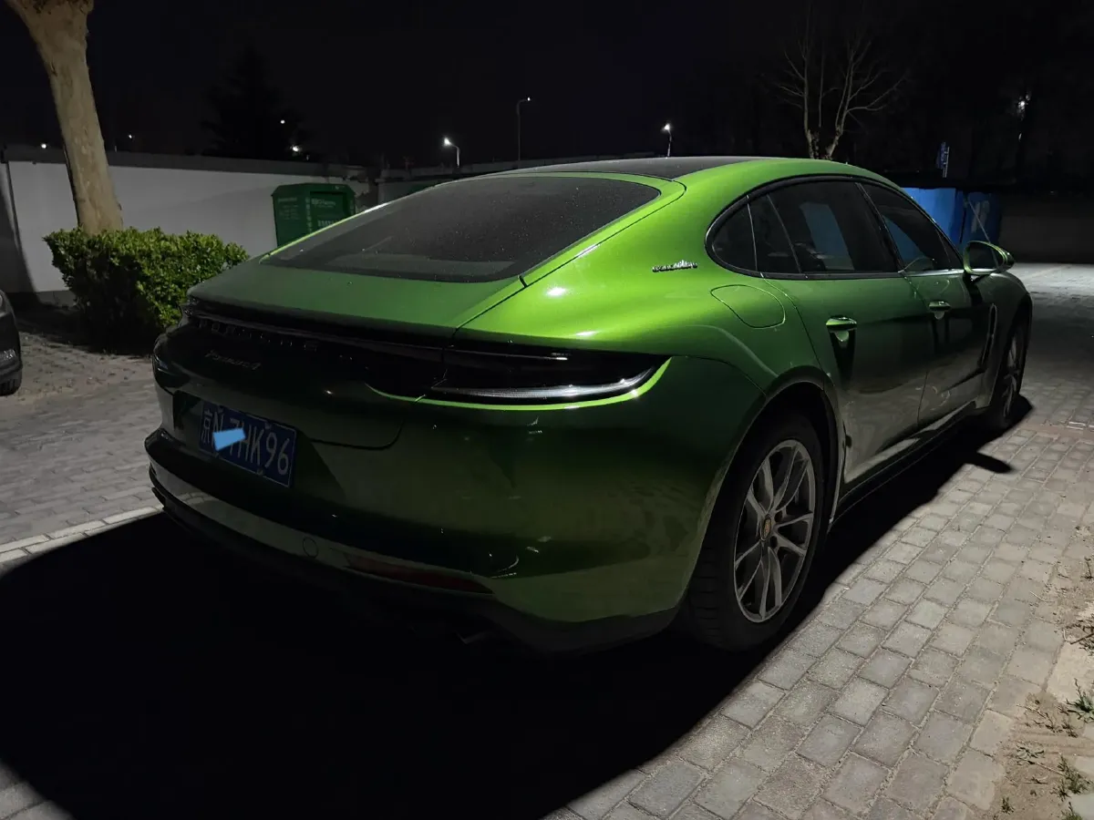 2021 Porsche Panamera 2.9T 330HP V6 8DCT,autocango,china used car exporter,china ev exporter,chinese used car exporter,chinese used ev exporter