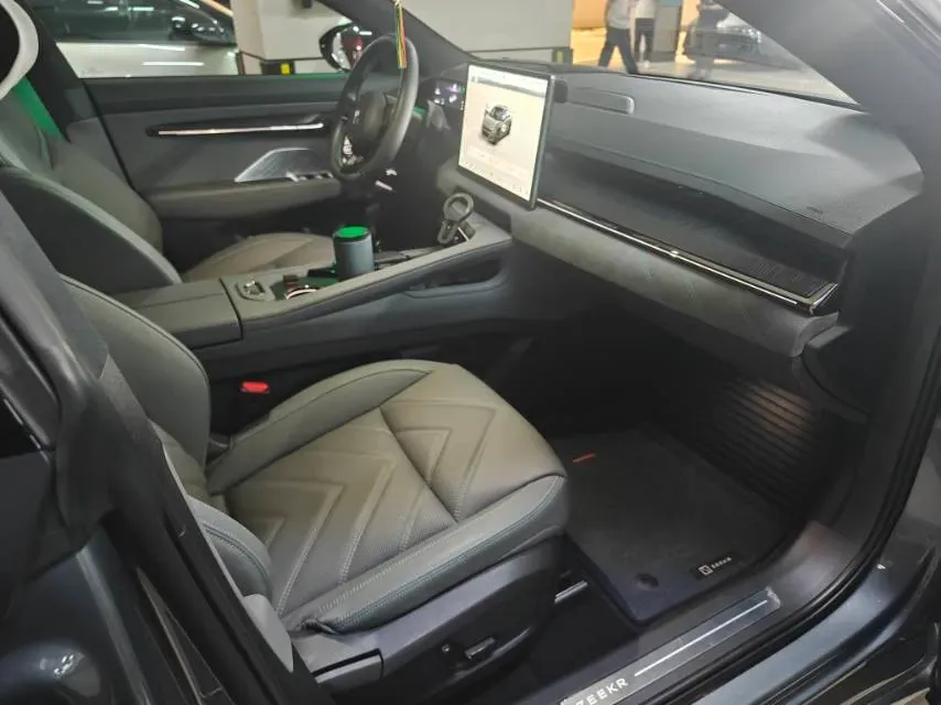 2022 Zeekr 001 BEV 100KWH,autocango,china used car exporter,china ev exporter,chinese used car exporter,chinese used ev exporter