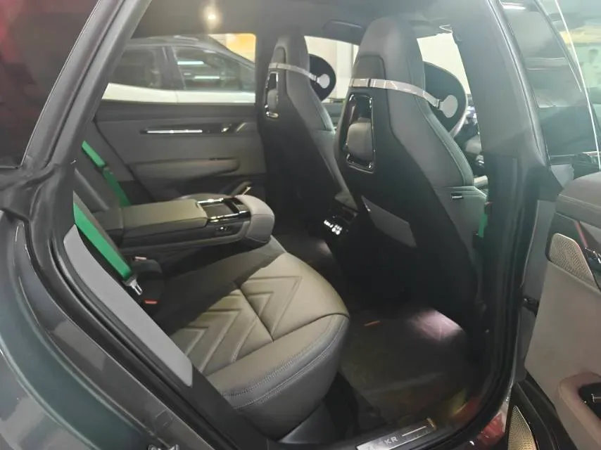 2022 Zeekr 001 BEV 100KWH,autocango,china used car exporter,china ev exporter,chinese used car exporter,chinese used ev exporter