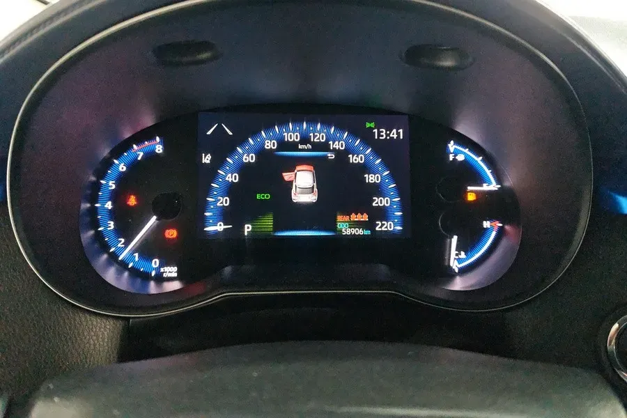 2023 Toyota C-HR 2.0L 171HP L4 CVT,autocango,china used car exporter,china ev exporter,chinese used car exporter,chinese used ev exporter