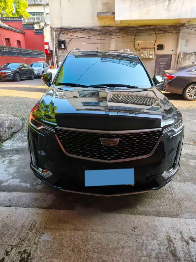 2021 Cadillac XT6 2.0T 237HP L4 9AT,autocango,china used car exporter,china ev exporter,chinese used car exporter,chinese used ev exporter