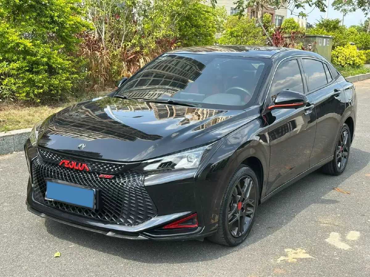2023 DongFeng Aeolus YiXuan 1.5T 197HP L4 6DCT,autocango,china used car exporter,china ev exporter,chinese used car exporter,chinese used ev exporter