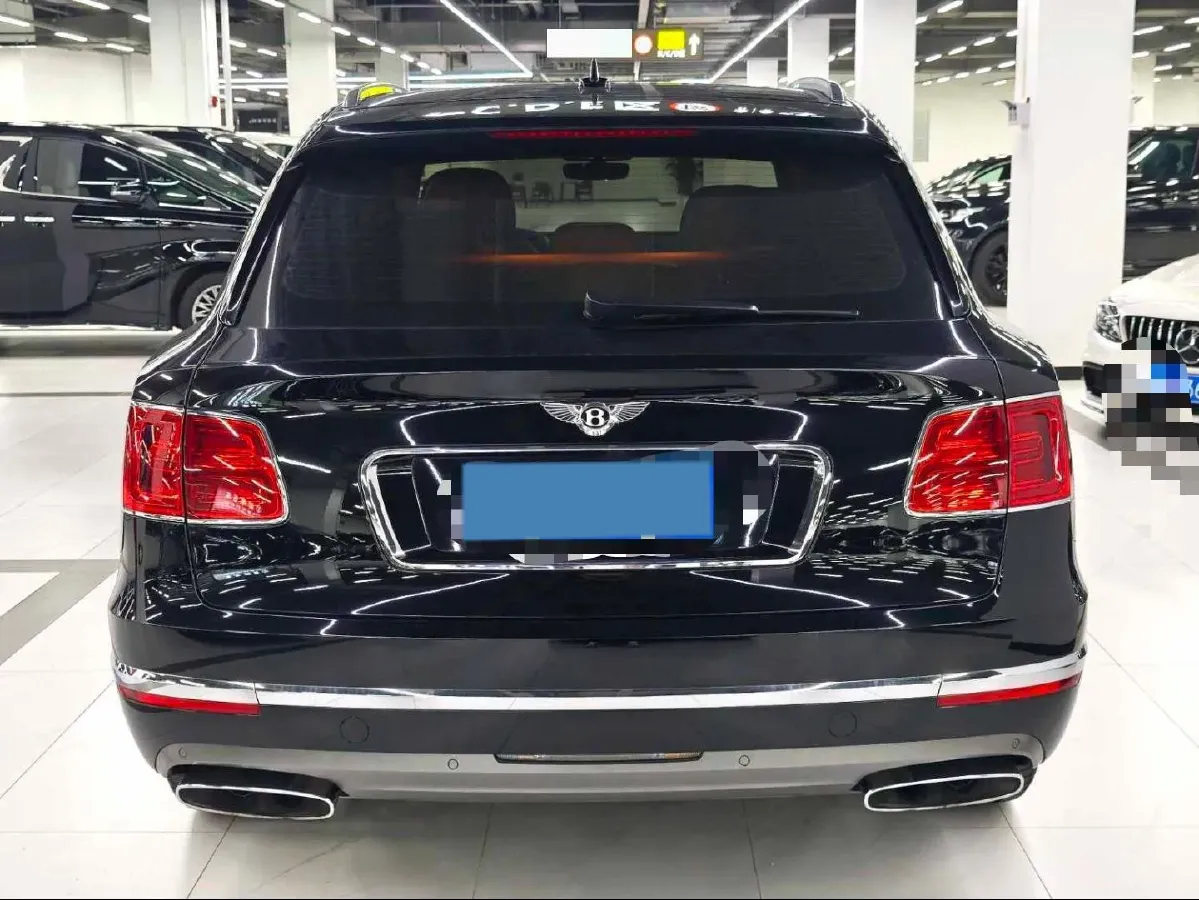 2017 Bentley Bentayga 6.0T 608HP W12 8AT,autocango,china used car exporter,china ev exporter,chinese used car exporter,chinese used ev exporter