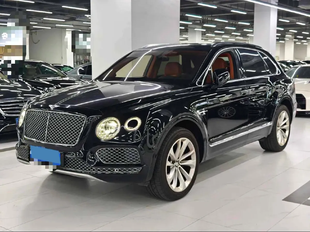 2017 Bentley Bentayga 6.0T 608HP W12 8AT,autocango,china used car exporter,china ev exporter,chinese used car exporter,chinese used ev exporter