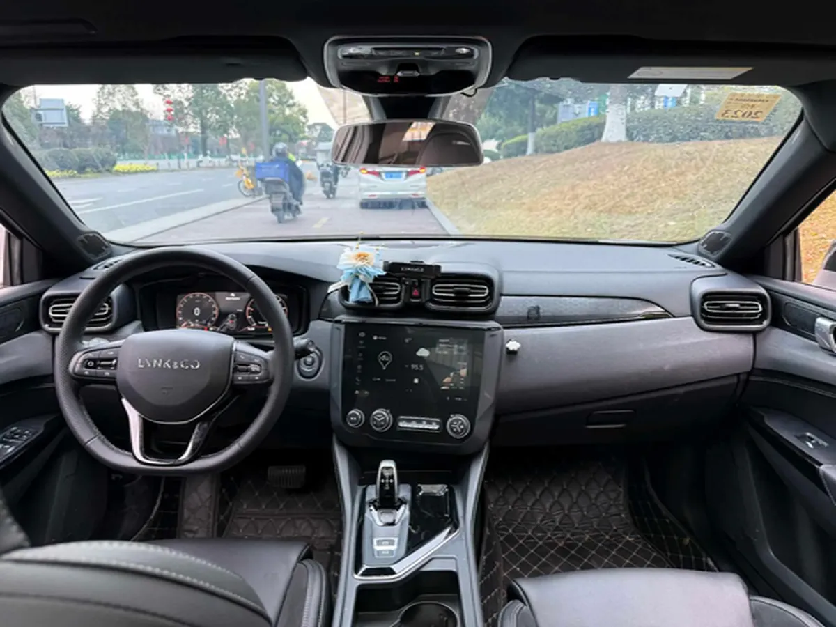 2021 LYNK&CO 02 1.5T 180HP L3 7DCT,autocango,china used car exporter,china ev exporter,chinese used car exporter,chinese used ev exporter