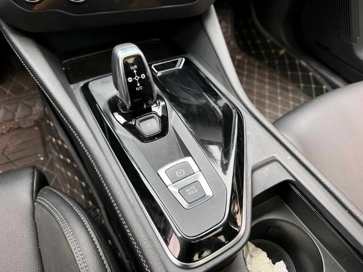 2021 LYNK&CO 02 1.5T 180HP L3 7DCT,autocango,china used car exporter,china ev exporter,chinese used car exporter,chinese used ev exporter