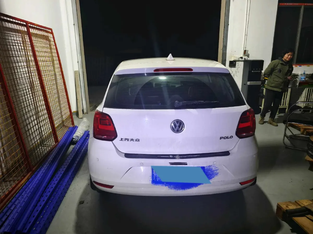 2016 Volkswagen Polo 1.4L 90HP L4 5MT,autocango,china used car exporter,china ev exporter,chinese used car exporter,chinese used ev exporter