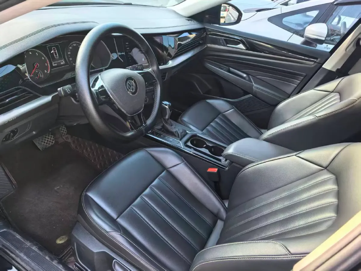 2021 Volkswagen Passat 1.4T 150HP L4 7DCT,autocango,china used car exporter,china ev exporter,chinese used car exporter,chinese used ev exporter