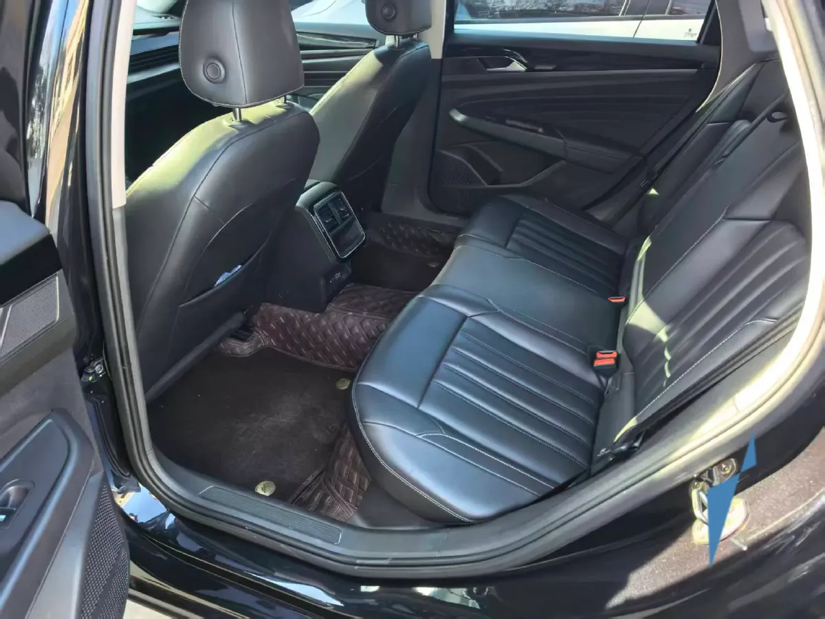 2021 Volkswagen Passat 1.4T 150HP L4 7DCT,autocango,china used car exporter,china ev exporter,chinese used car exporter,chinese used ev exporter