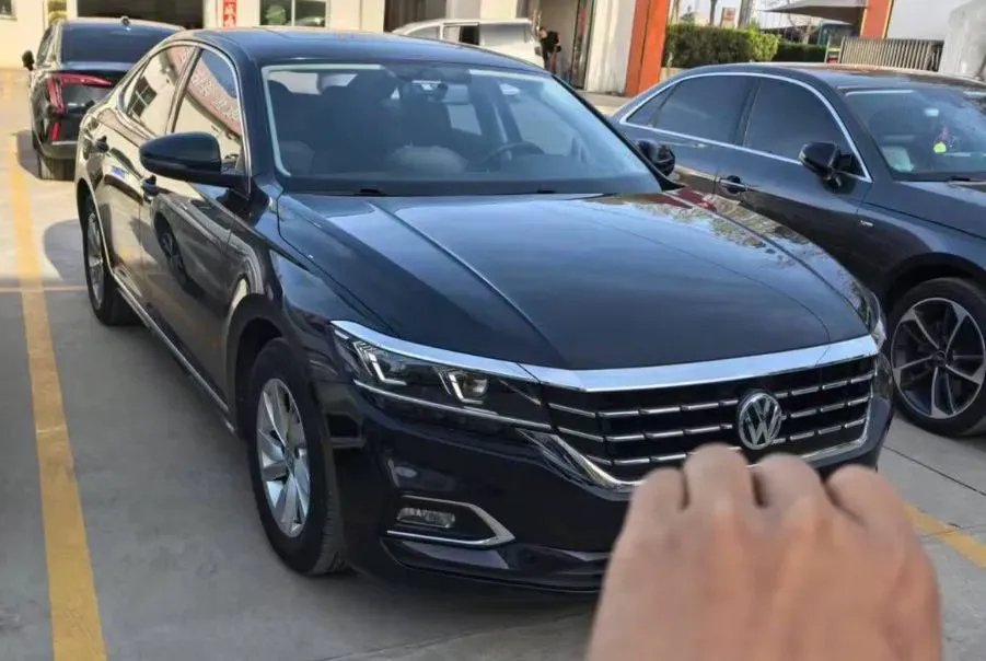 2021 Volkswagen Passat 1.4T 150HP L4 7DCT,autocango,china used car exporter,china ev exporter,chinese used car exporter,chinese used ev exporter