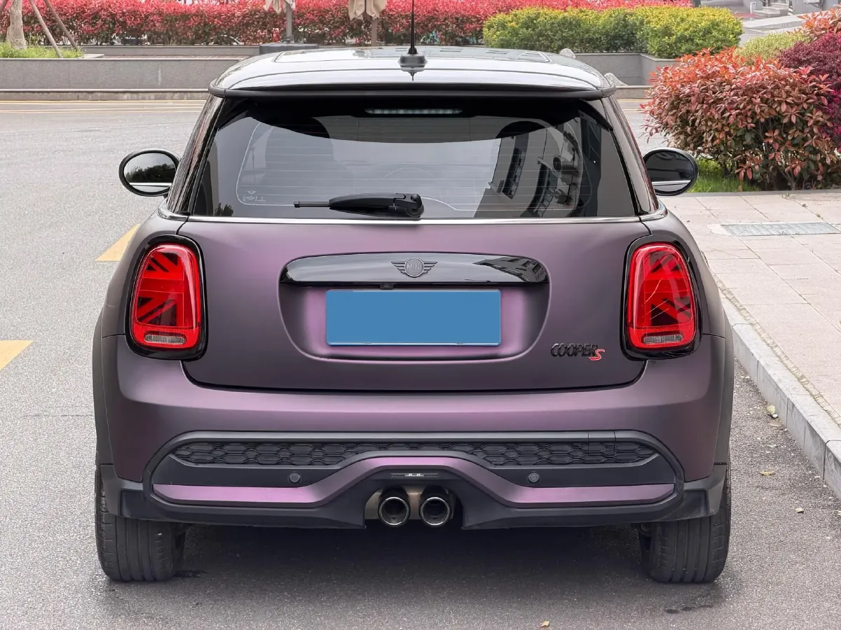 2023 MINI MINI 2.0T 178HP L4 7DCT,autocango,china used car exporter,china ev exporter,chinese used car exporter,chinese used ev exporter