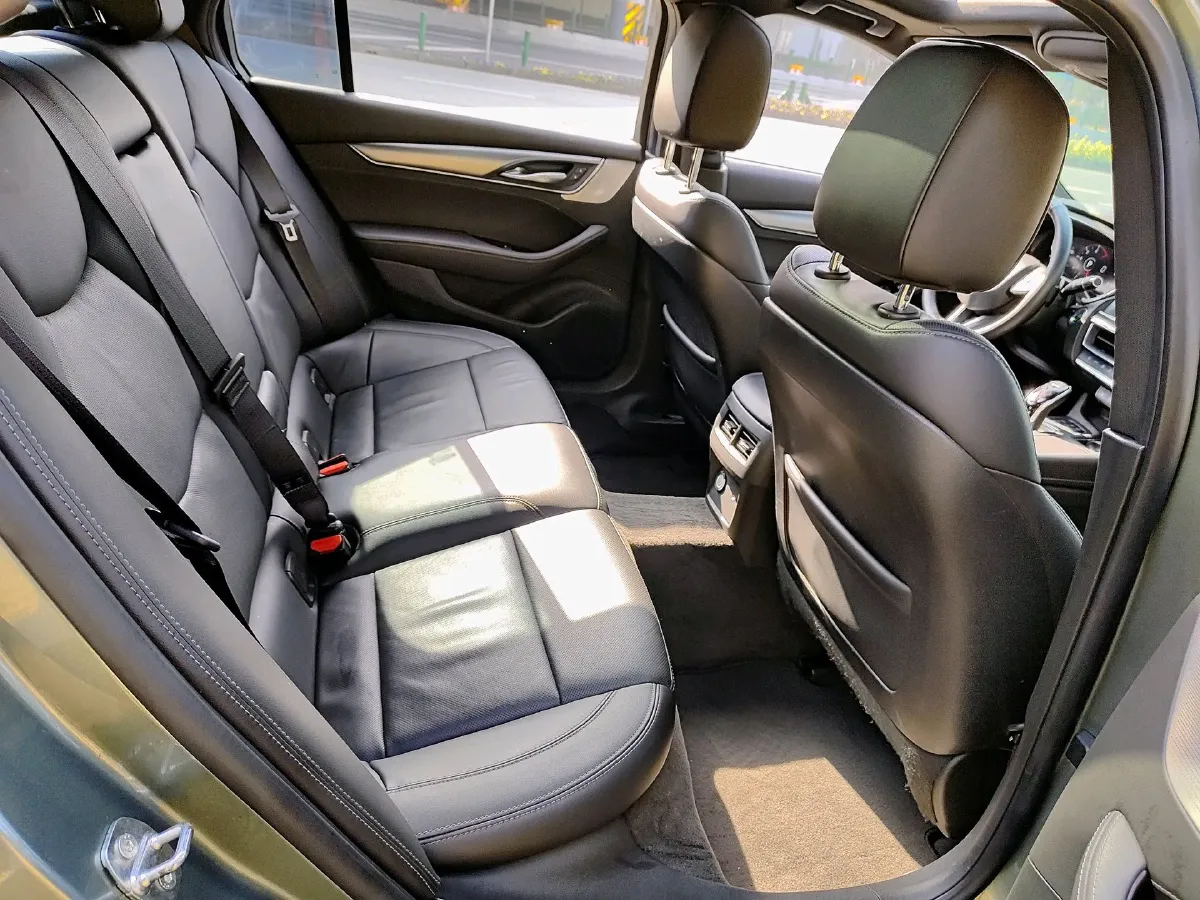 2022 Cadillac CT5 2.0T 237HP L4 10AT,autocango,china used car exporter,china ev exporter,chinese used car exporter,chinese used ev exporter