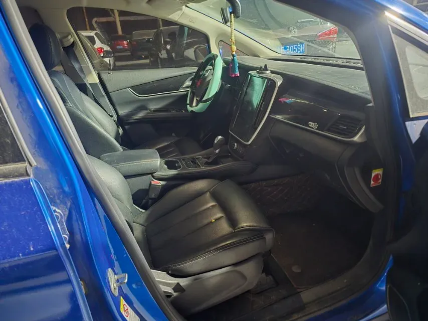 2017 BYD Song MAX 1.5T 154HP L4 6DCT,autocango,china used car exporter,china ev exporter,chinese used car exporter,chinese used ev exporter