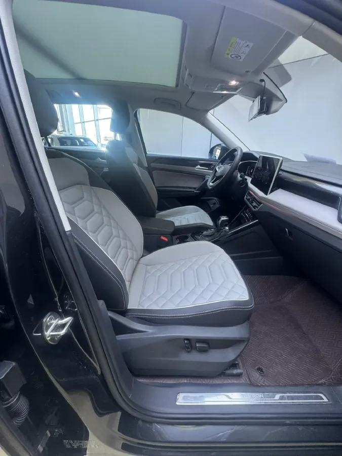 2023 Volkswagen Tayron 1.5T 160HP L4 7DCT,autocango,china used car exporter,china ev exporter,chinese used car exporter,chinese used ev exporter