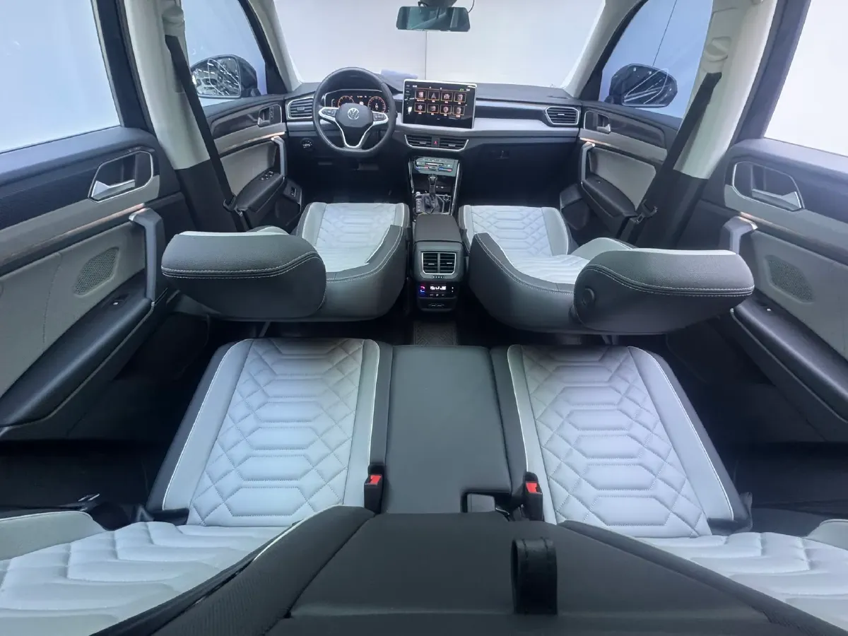 2023 Volkswagen Tayron 1.5T 160HP L4 7DCT,autocango,china used car exporter,china ev exporter,chinese used car exporter,chinese used ev exporter