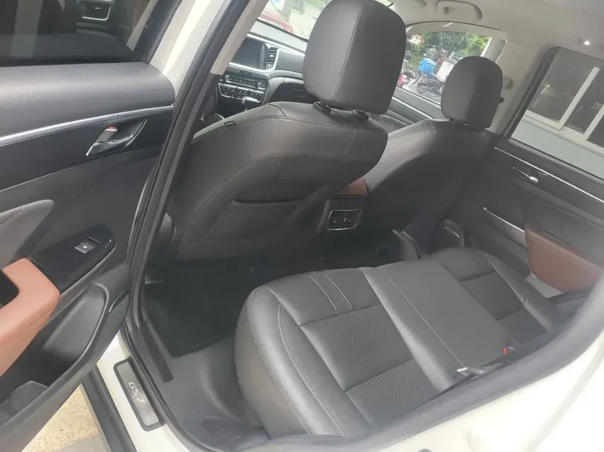 2017 GAC Trumpchi GS7 2.0T 201HP L4 6AT,autocango,china used car exporter,china ev exporter,chinese used car exporter,chinese used ev exporter