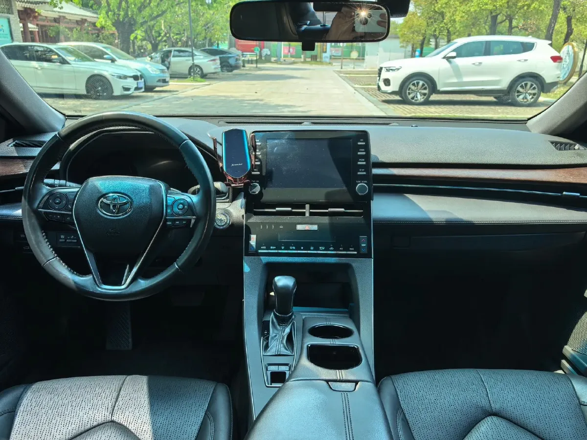 2019 Toyota Avalon 2.0L 178HP L4 CVT,autocango,china used car exporter,china ev exporter,chinese used car exporter,chinese used ev exporter
