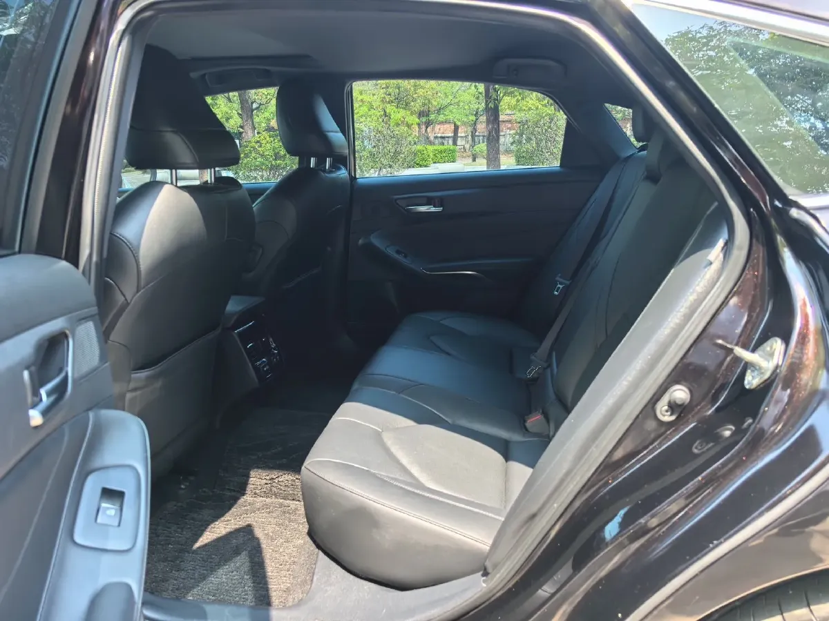 2019 Toyota Avalon 2.0L 178HP L4 CVT,autocango,china used car exporter,china ev exporter,chinese used car exporter,chinese used ev exporter