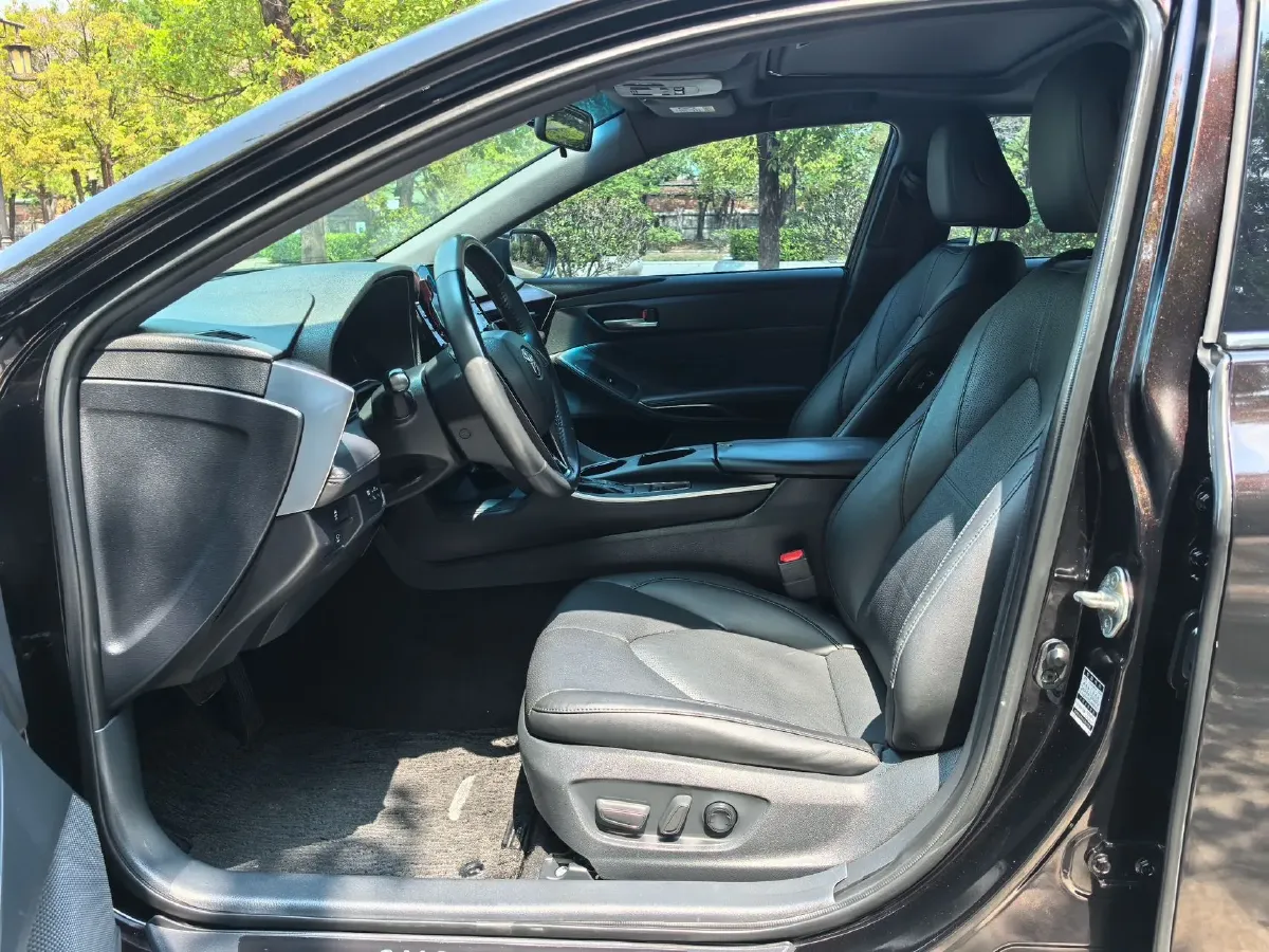 2019 Toyota Avalon 2.0L 178HP L4 CVT,autocango,china used car exporter,china ev exporter,chinese used car exporter,chinese used ev exporter