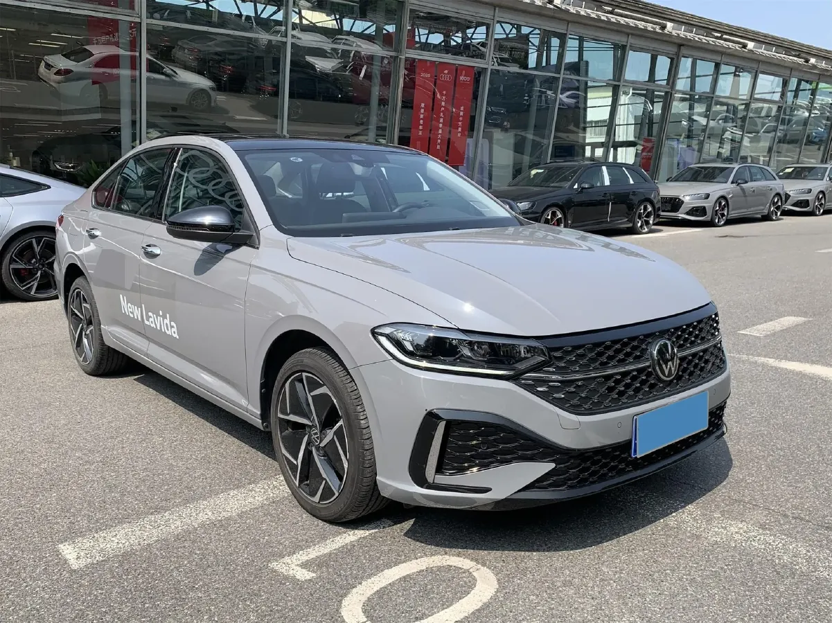 2023 Volkswagen Lavida 1.5T 160HP L4 7DCT,autocango,china used car exporter,china ev exporter,chinese used car exporter,chinese used ev exporter