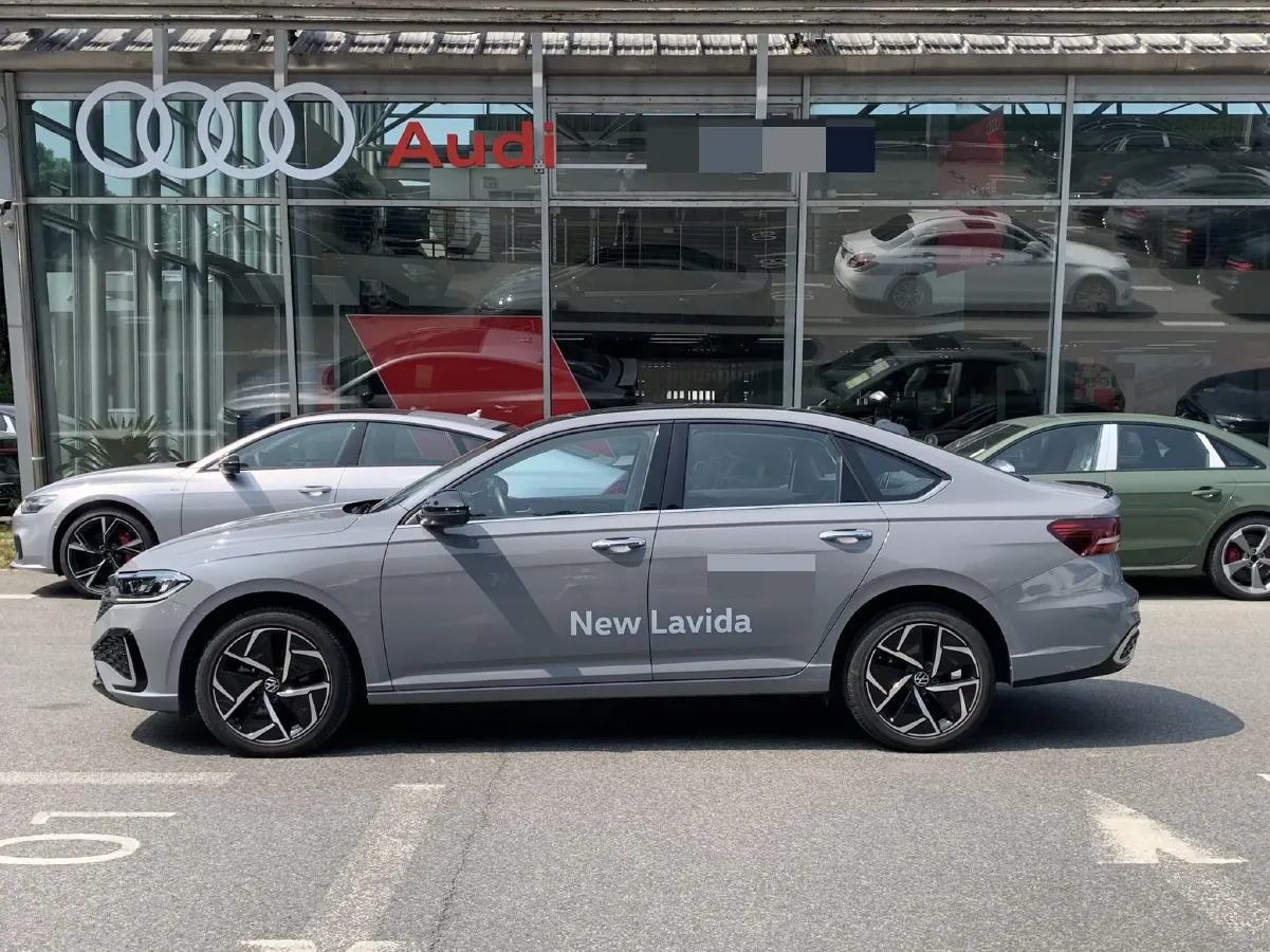 2023 Volkswagen Lavida 1.5T 160HP L4 7DCT,autocango,china used car exporter,china ev exporter,chinese used car exporter,chinese used ev exporter