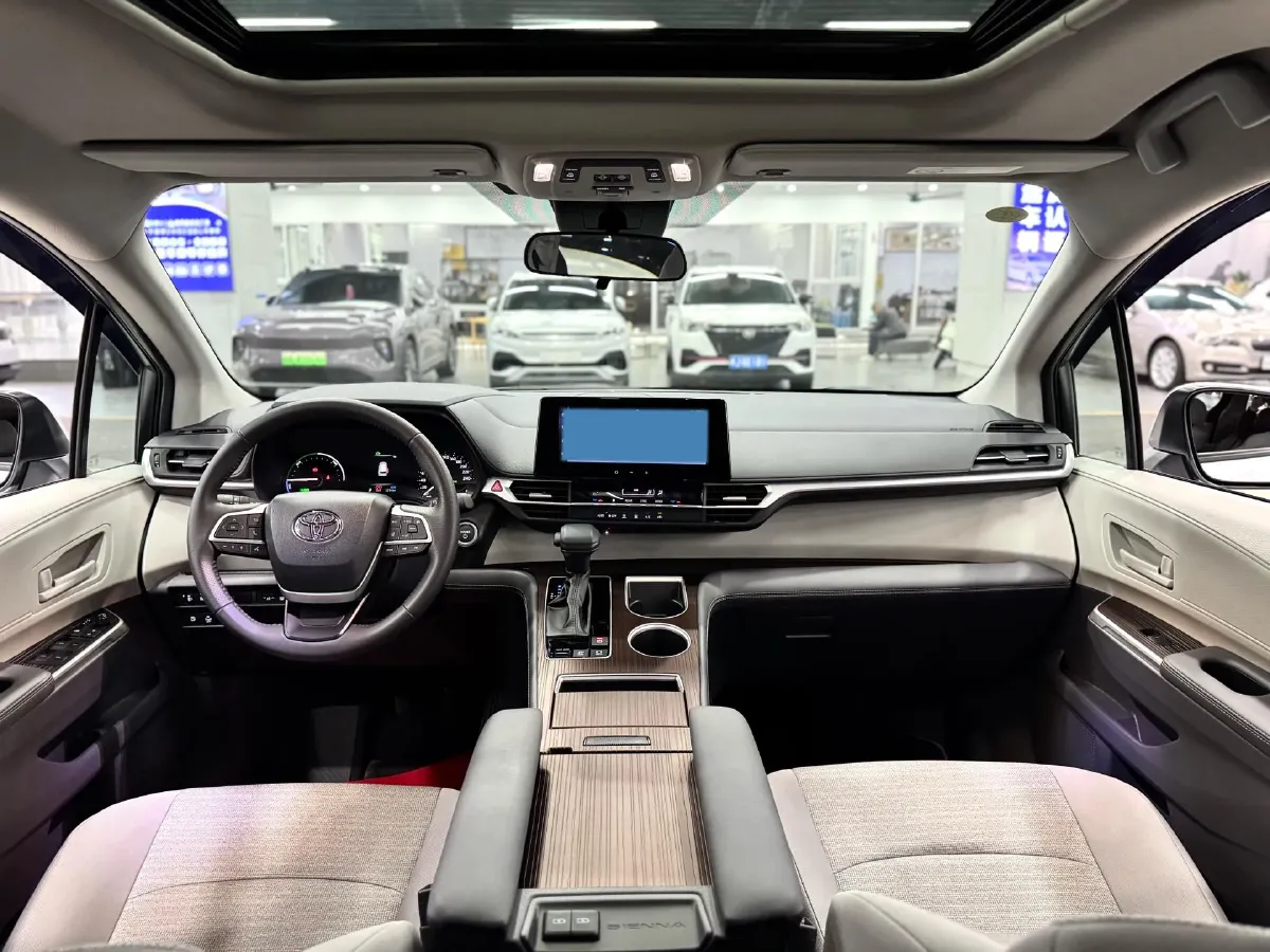 2026 Toyota Sienna 2.5L 189HP L4 E-CVT Hybrid,autocango,china used car exporter,china ev exporter,chinese used car exporter,chinese used ev exporter