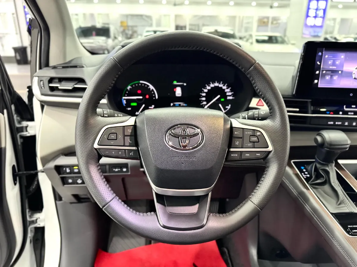 2026 Toyota Sienna 2.5L 189HP L4 E-CVT Hybrid,autocango,china used car exporter,china ev exporter,chinese used car exporter,chinese used ev exporter