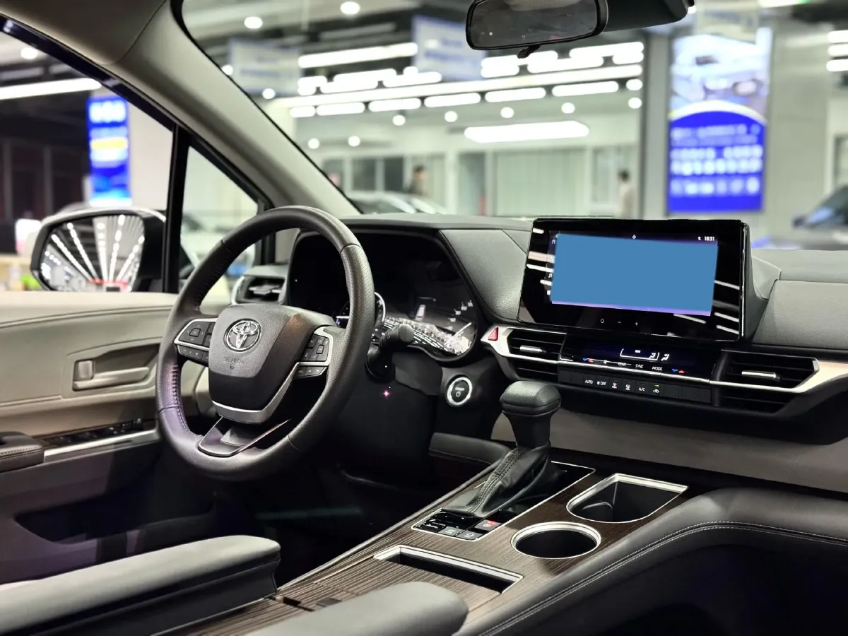 2026 Toyota Sienna 2.5L 189HP L4 E-CVT Hybrid,autocango,china used car exporter,china ev exporter,chinese used car exporter,chinese used ev exporter