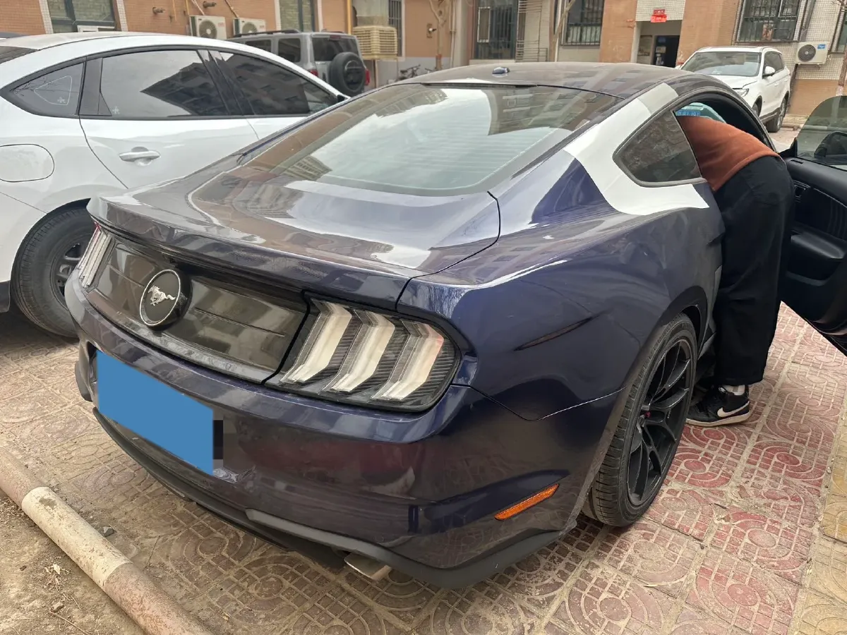 2020 Ford Mustang 2.3T 299HP L4 10AT,autocango,china used car exporter,china ev exporter,chinese used car exporter,chinese used ev exporter