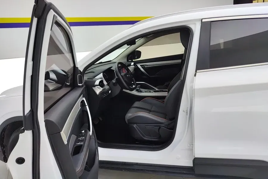 2023 Geely Coolray 1.5T 181HP L4 7DCT,autocango,china used car exporter,china ev exporter,chinese used car exporter,chinese used ev exporter