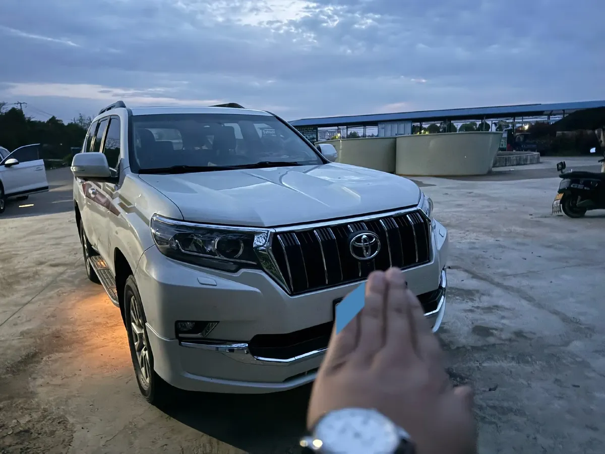 2018 Toyota Land Cruiser Prado 3.5L 280HP V6 6AT,autocango,china used car exporter,china ev exporter,chinese used car exporter,chinese used ev exporter