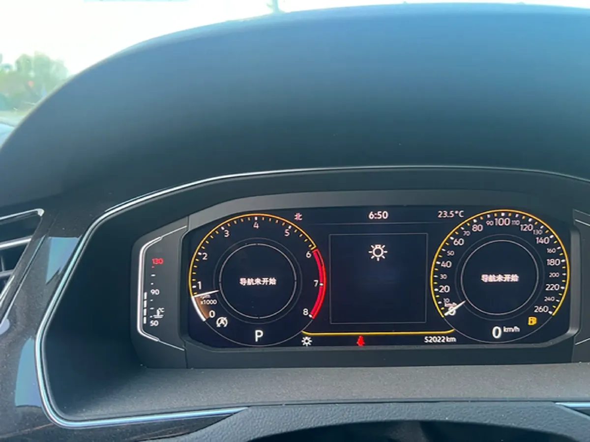 2021 Volkswagen Magotan 2.0T 186HP L4 7DCT,autocango,china used car exporter,china ev exporter,chinese used car exporter,chinese used ev exporter