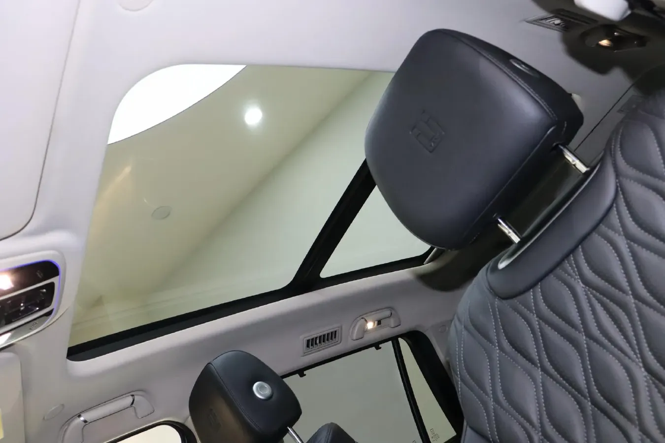 2022 Tank 500 3.0T 360HP V6 9AT,autocango,china used car exporter,china ev exporter,chinese used car exporter,chinese used ev exporter