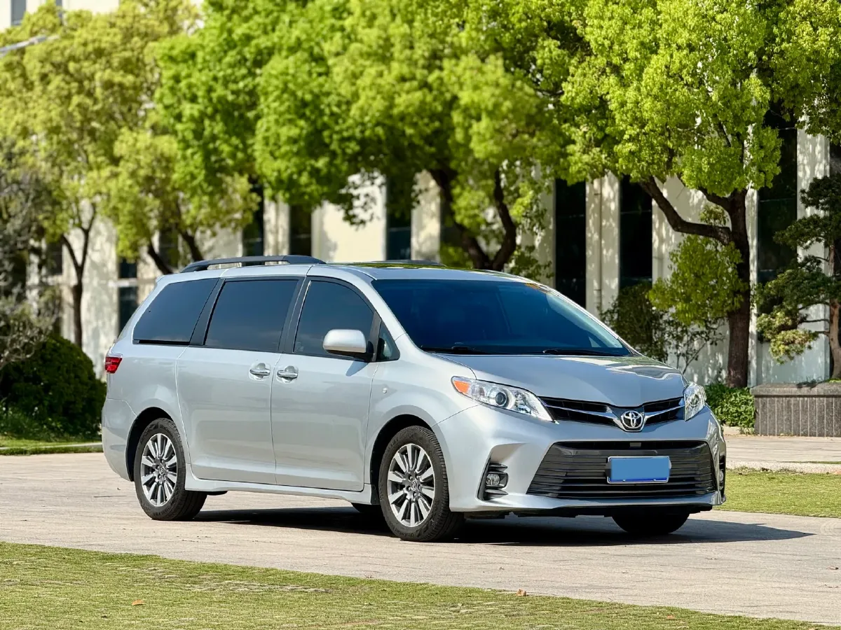 2019 Toyota 86 2.0L 200HP H4 6AT,autocango,china used car exporter,china ev exporter,chinese used car exporter,chinese used ev exporter