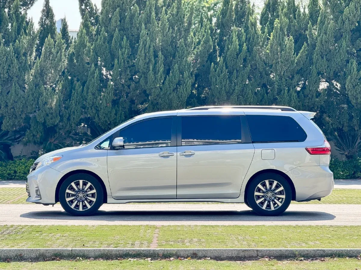 2019 Toyota 86 2.0L 200HP H4 6AT,autocango,china used car exporter,china ev exporter,chinese used car exporter,chinese used ev exporter