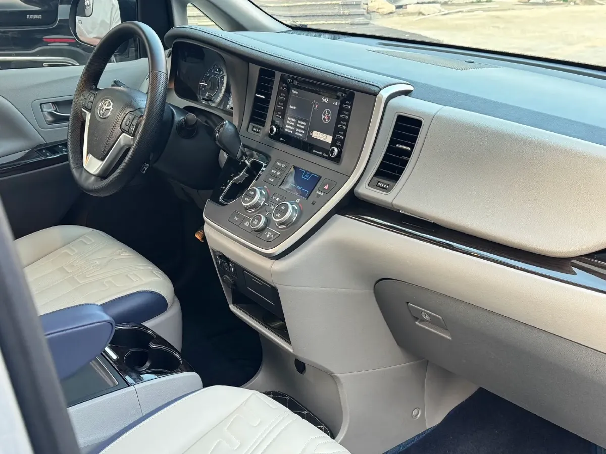 2019 Toyota 86 2.0L 200HP H4 6AT,autocango,china used car exporter,china ev exporter,chinese used car exporter,chinese used ev exporter