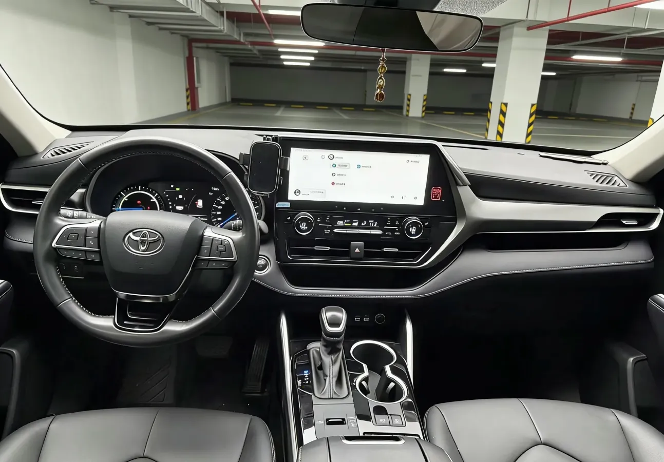 2023 Toyota Highlander 2.5L 189HP L4 E-CVT Hybrid,autocango,china used car exporter,china ev exporter,chinese used car exporter,chinese used ev exporter