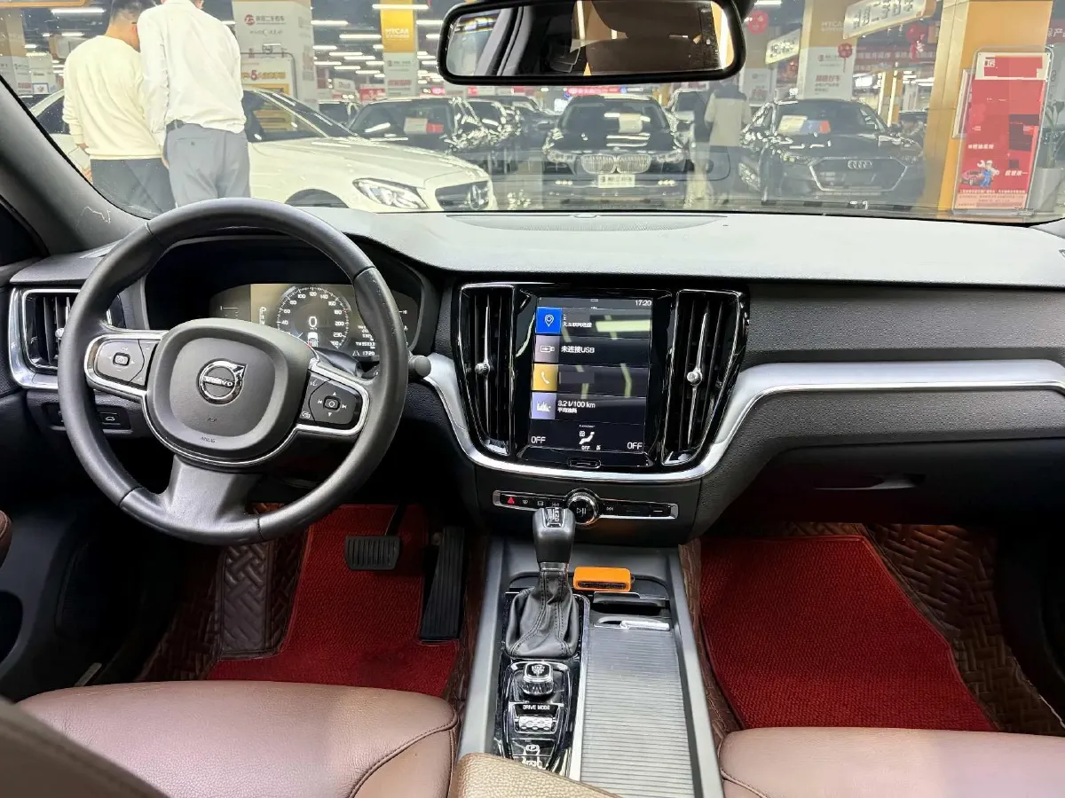 2020 Volvo S60 2.0T 190HP L4 8AT,autocango,china used car exporter,china ev exporter,chinese used car exporter,chinese used ev exporter