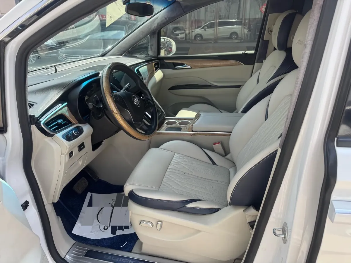 2018 Buick GL8 2.0T 260HP L4 6AT,autocango,china used car exporter,china ev exporter,chinese used car exporter,chinese used ev exporter