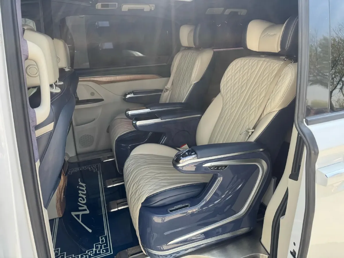 2018 Buick GL8 2.0T 260HP L4 6AT,autocango,china used car exporter,china ev exporter,chinese used car exporter,chinese used ev exporter