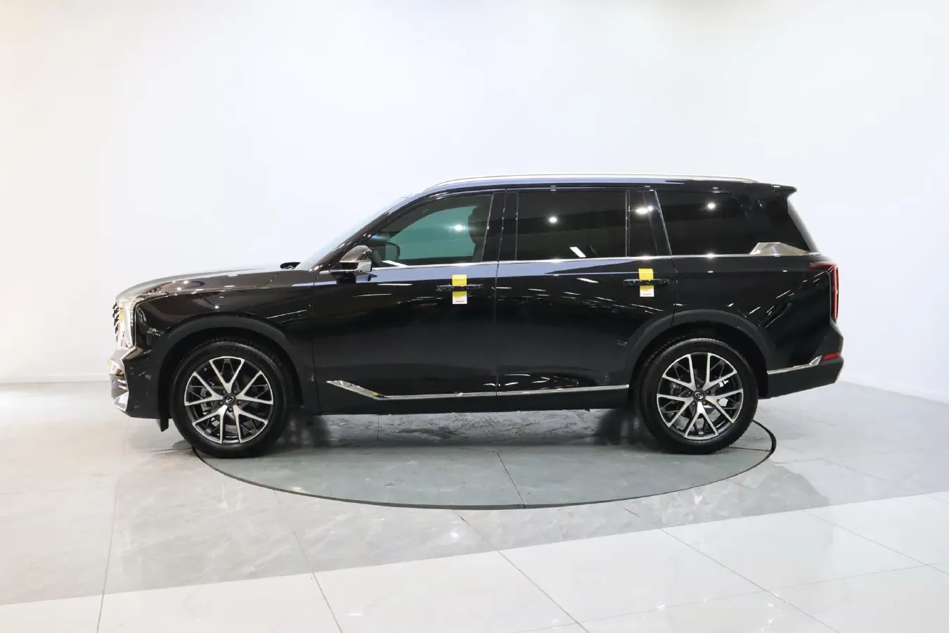 2025 GAC Trumpchi GS8 2.0T 252HP L4 8AT,autocango,china used car exporter,china ev exporter,chinese used car exporter,chinese used ev exporter