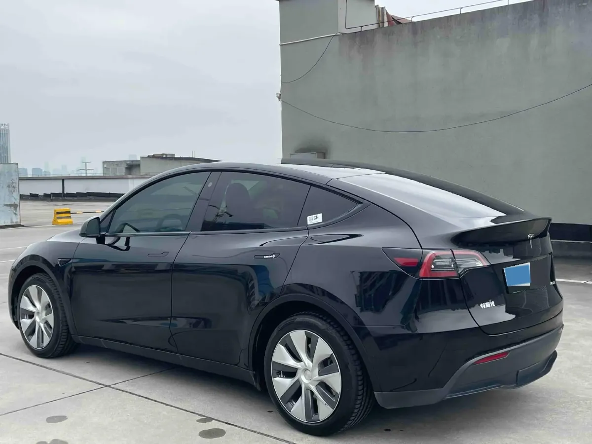 2022 Tesla Model Y BEV 60KWH,autocango,china used car exporter,china ev exporter,chinese used car exporter,chinese used ev exporter