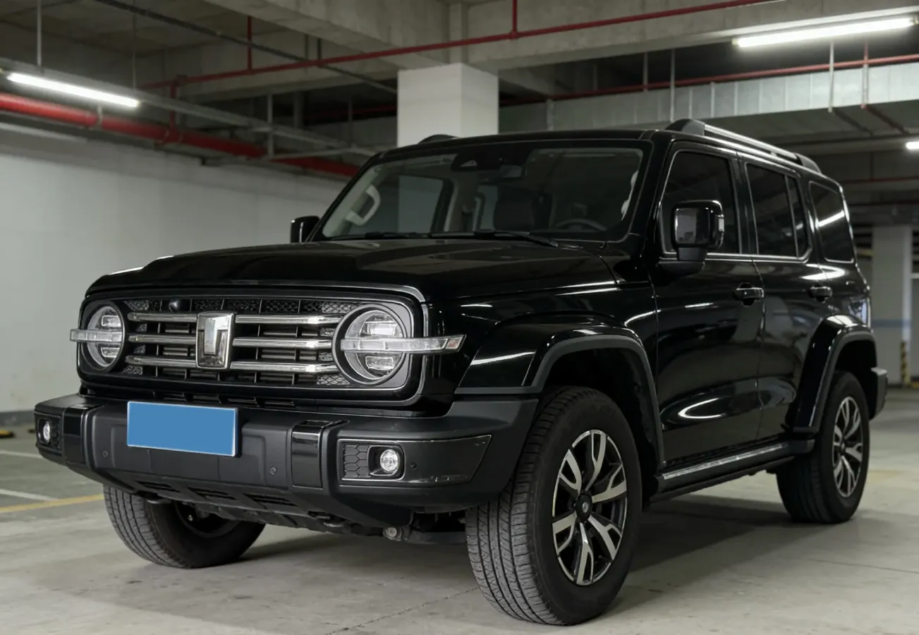 2023 Tank 300 2.0T 227HP L4 8AT,autocango,china used car exporter,china ev exporter,chinese used car exporter,chinese used ev exporter