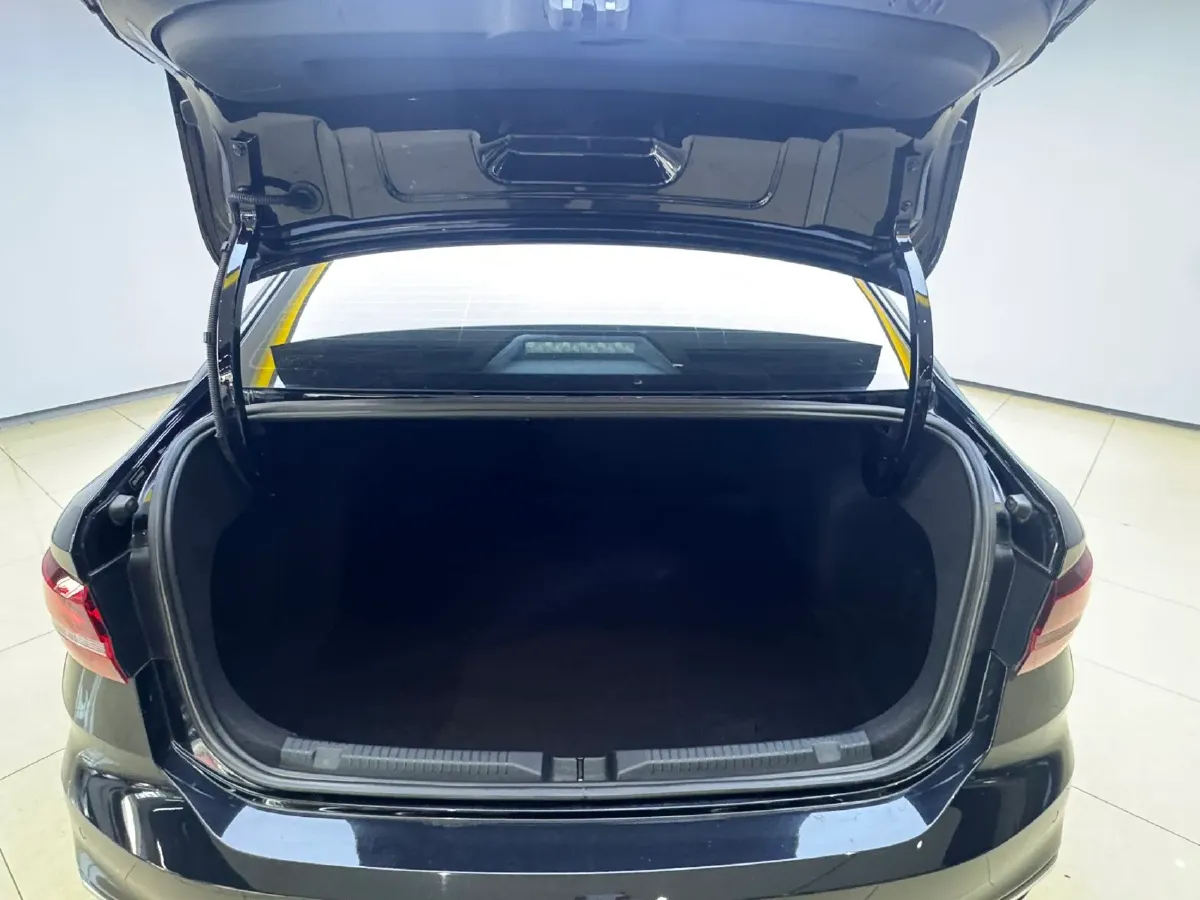 2023 Volkswagen Lavida 1.4T 150HP L4 7DCT,autocango,china used car exporter,china ev exporter,chinese used car exporter,chinese used ev exporter